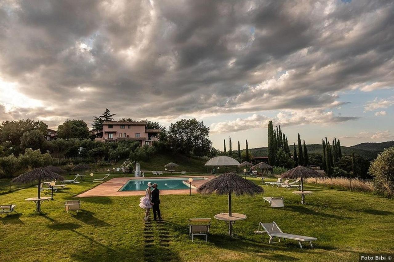 Agriturismo Poggio Corbello La Pesta ภายนอก รูปภาพ