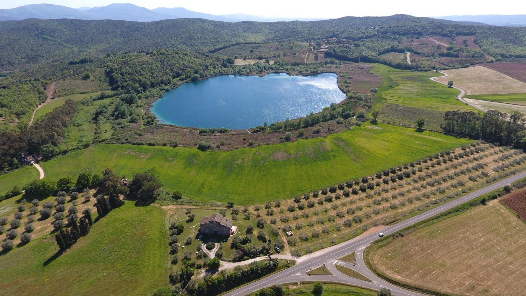 Agriturismo Poggio Corbello La Pesta ภายนอก รูปภาพ